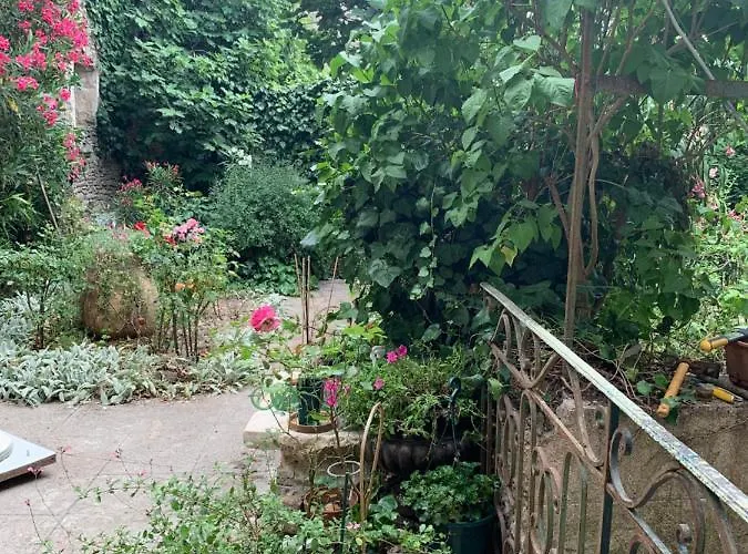 Holiday home La Maison De Leontine *